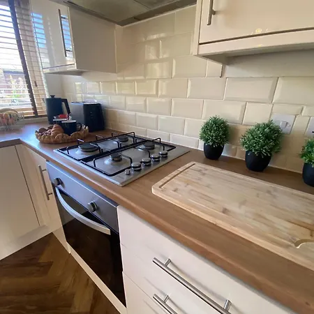 Dent View - 3 Bed House, Sleeps 5 Cleator Moor