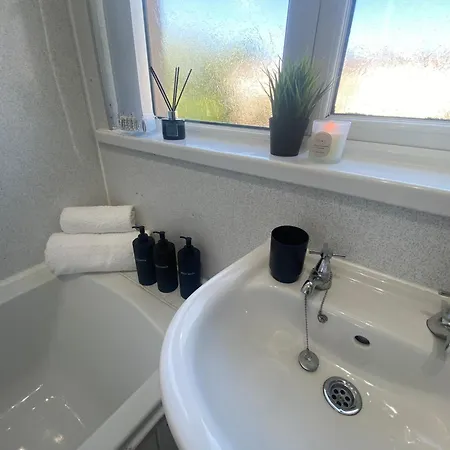 Dent View - 3 Bed House, Sleeps 5